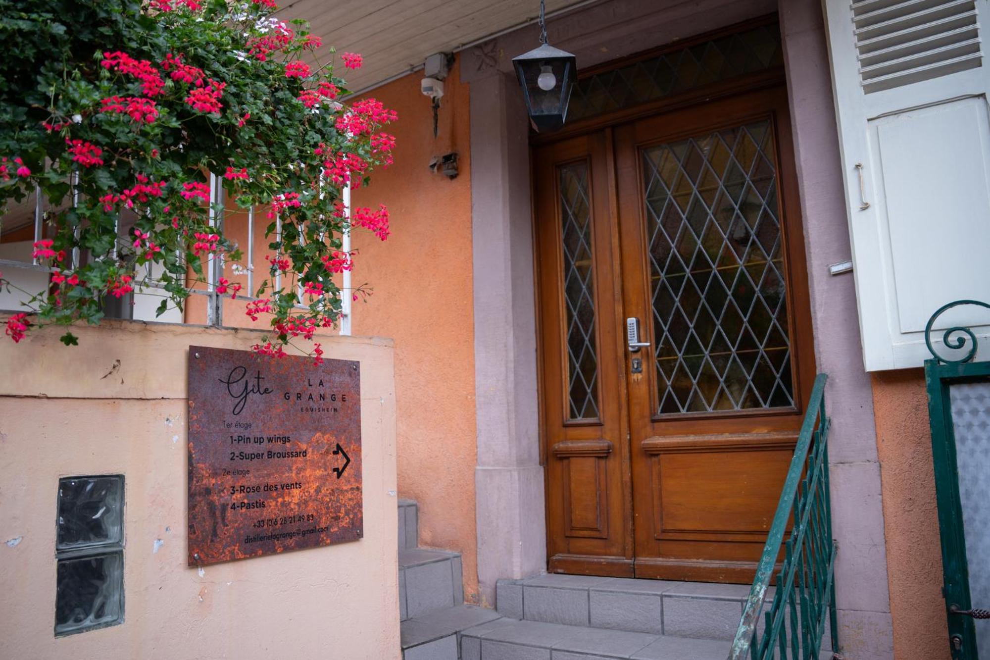 Chambre Rose Des Vents เอกิสไฮม์ ภายนอก รูปภาพ
